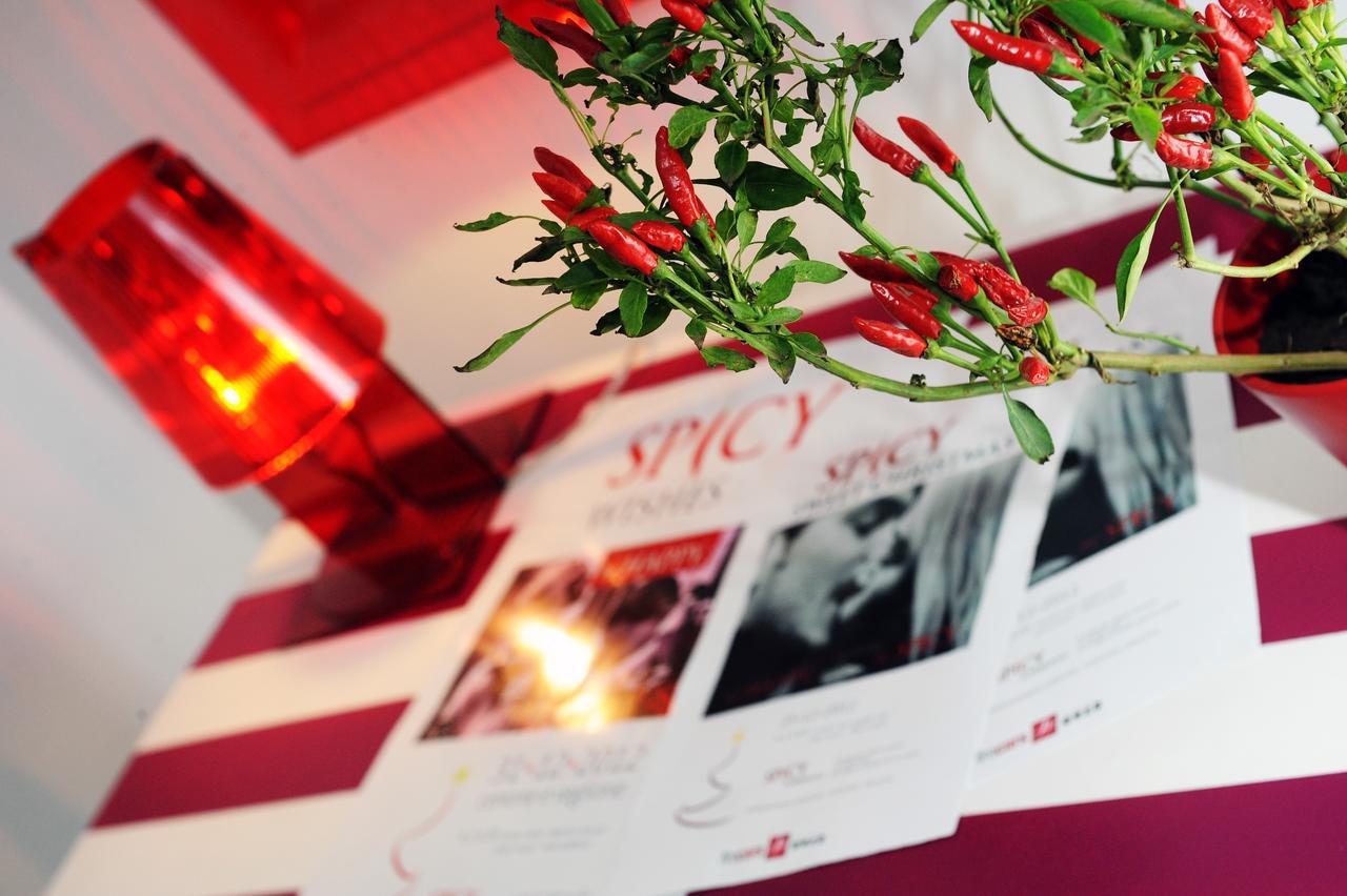 Hotel Spicy Сорренто Экстерьер фото